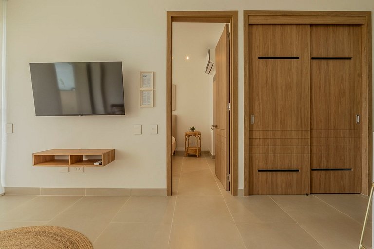 Baia Kristal: playa privada, laguna y balcón