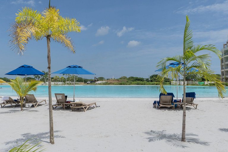 Baia Kristal: playa privada, laguna y balcón