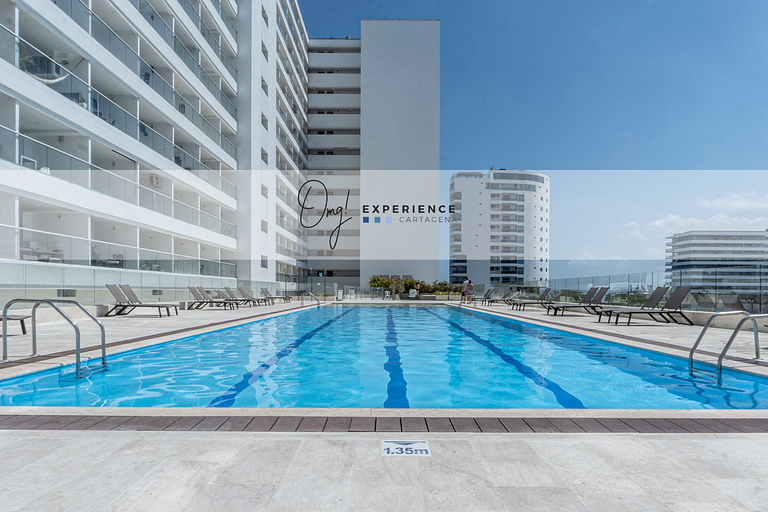 Hermosa Nueva Suite vista al mar Piso 15