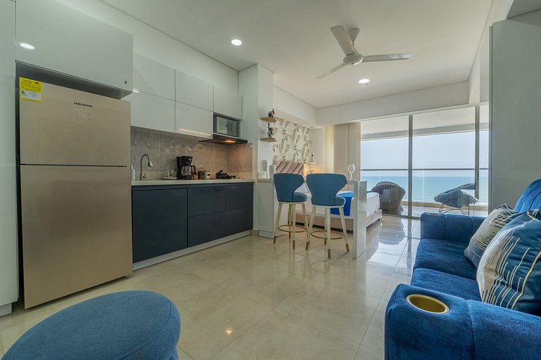 CB910 | Suite frente al mar diseño moderno balcon