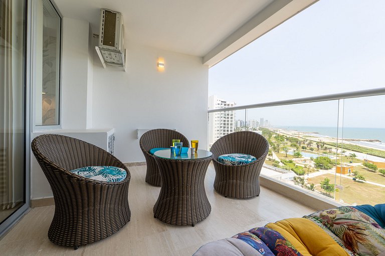 CB910 | Suite frente al mar diseño moderno balcon