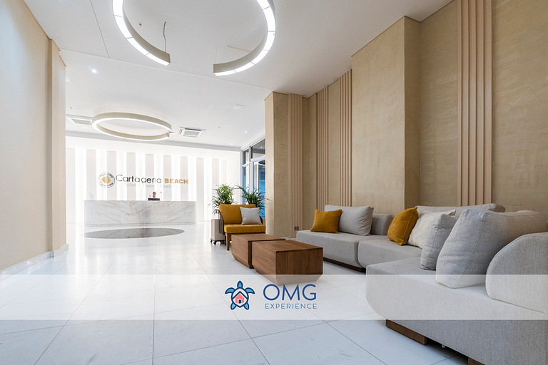 CB1432 | Suite moderna con WiFi rápido, balcón y vista