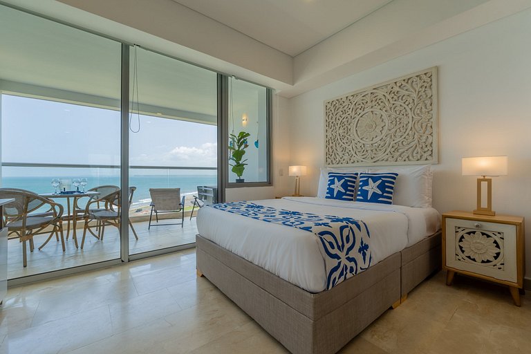 CB922 | LuxuryTouch: Suite con encanto y vista mar