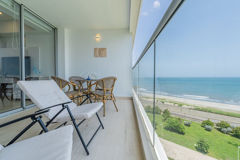 CB922 | LuxuryTouch: Suite con encanto y vista mar
