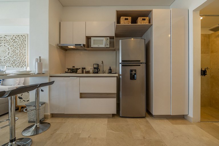 CB922 | LuxuryTouch: Suite con encanto y vista mar