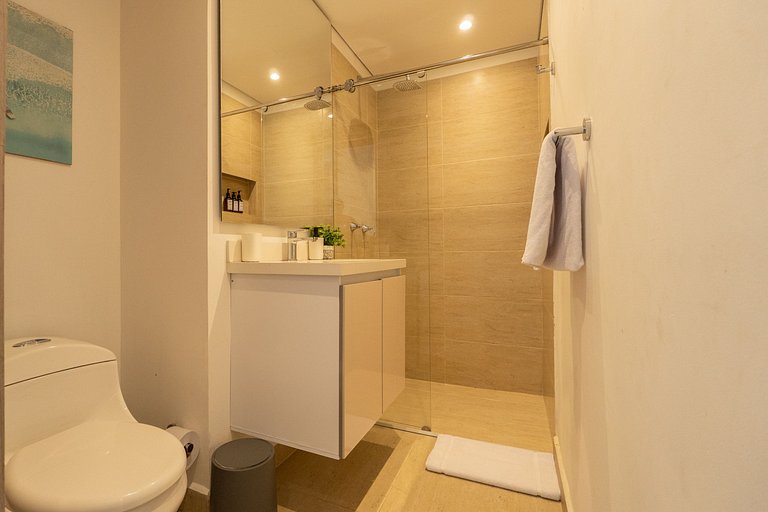 CB1223 | Suite con 2 camas, vista al mar y piscina