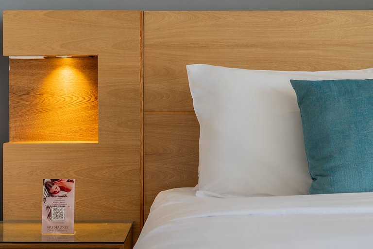 CB1223 | Suite con 2 camas, vista al mar y piscina