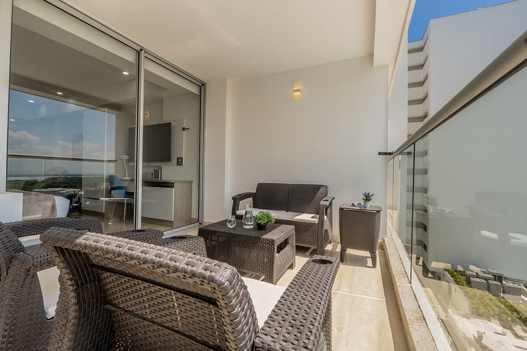 Stylish loft piso 9 con balcón y vista ciudad CB937