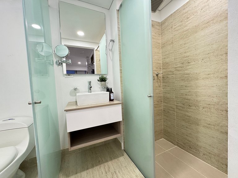 CB1044 | Moderna-Comoda Suite Vista Increible