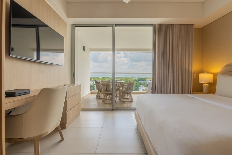 CB941 | Vista increíble + balcón + piscina