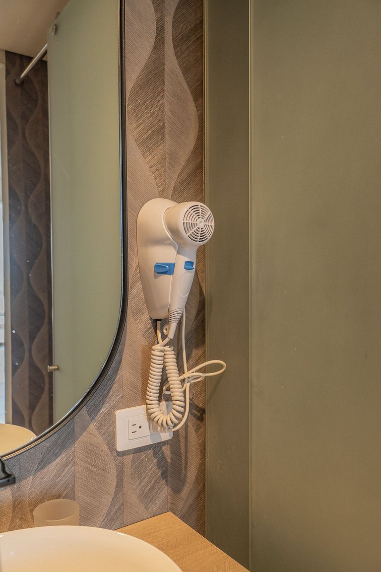 CB941 | Vista increíble + balcón + piscina