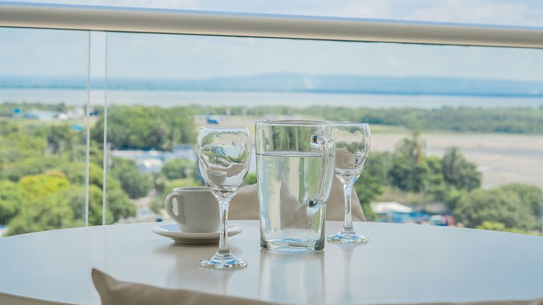 CB941 | Vista increíble + balcón + piscina