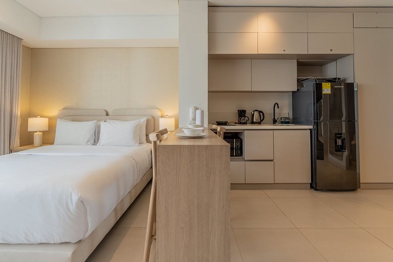 CB941 | Vista increíble + balcón + piscina