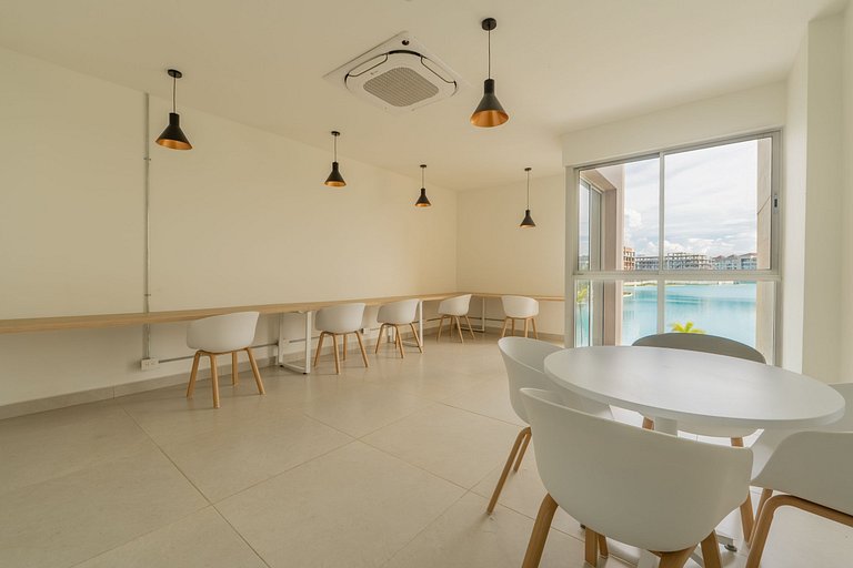 BK2L | Escápate a Baía Kristal, sol + arena blanca