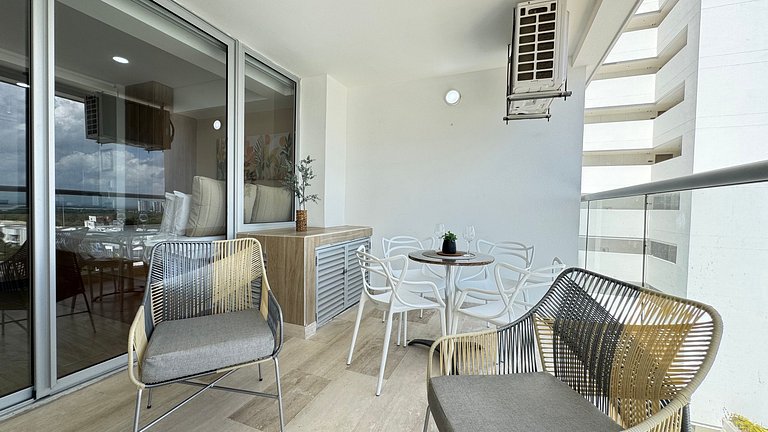 Loft familiar con balcón y piscina CB840