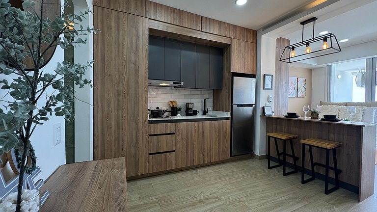 Loft familiar con balcón y piscina CB840