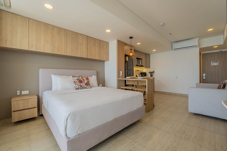 Suite 15th floor con vista mar y piscina CB1511