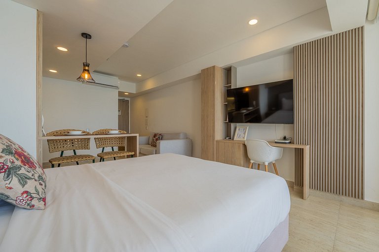 Suite 15th floor con vista mar y piscina CB1511