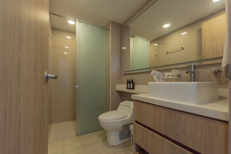 Suite 15th floor con vista mar y piscina CB1511