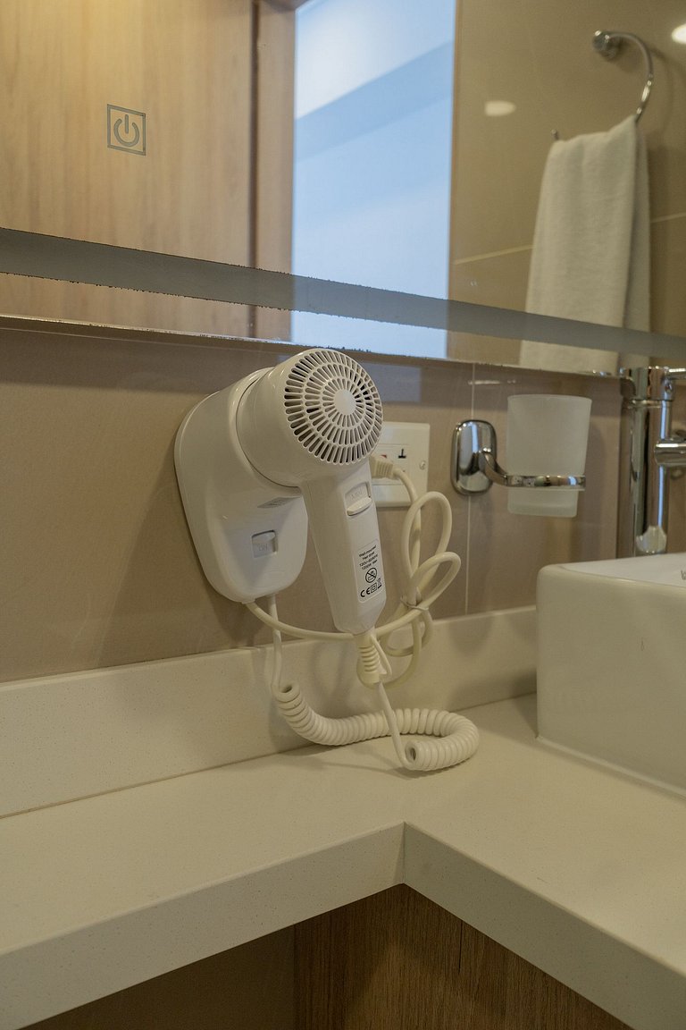 Suite 15th floor con vista mar y piscina CB1511