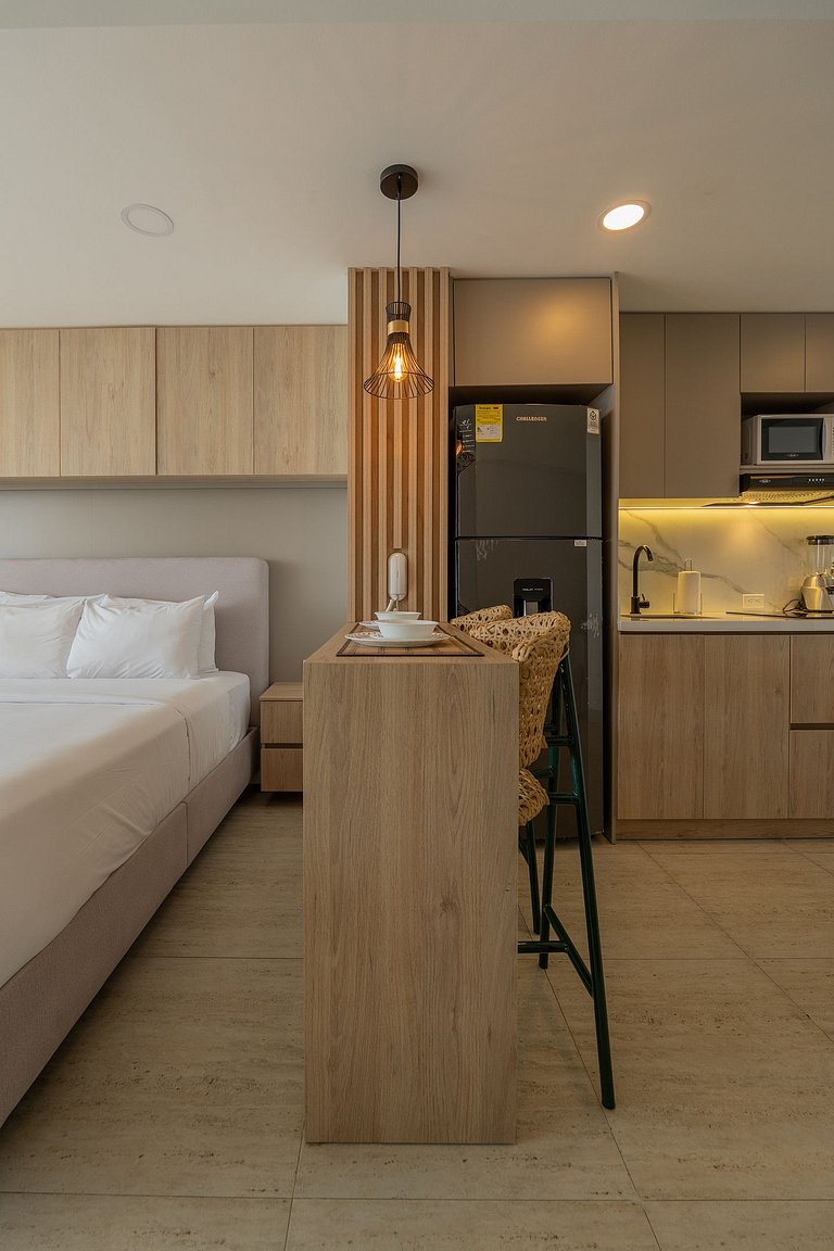 Suite 15th floor con vista mar y piscina CB1511