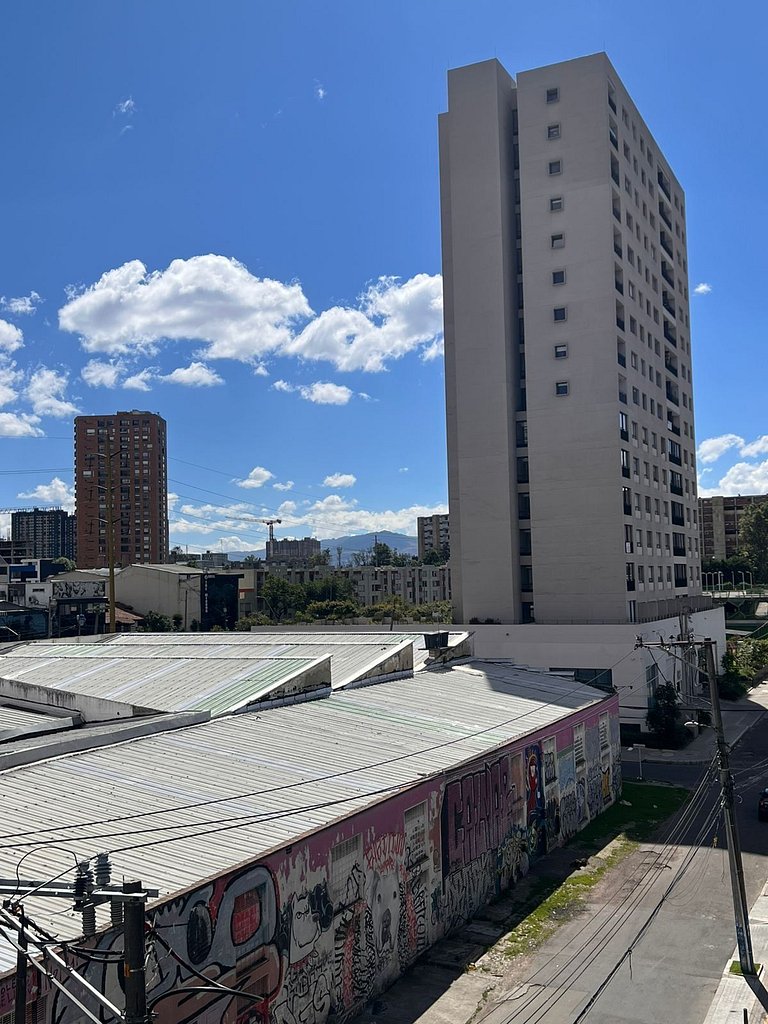 Junto a Corferias | Embajada USA y Aeropuerto QL