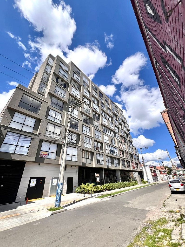 Junto a Corferias | Embajada USA y Aeropuerto QL