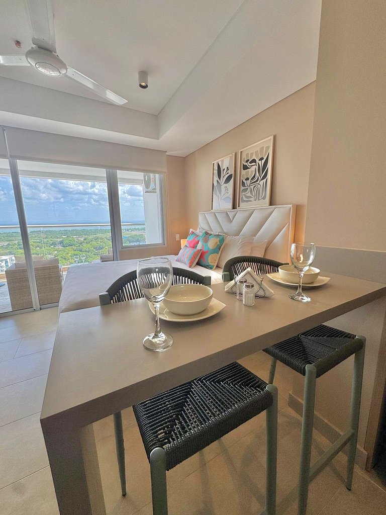 Suite Piso14 a 2 calles Aeropuerto Piscina CB1441