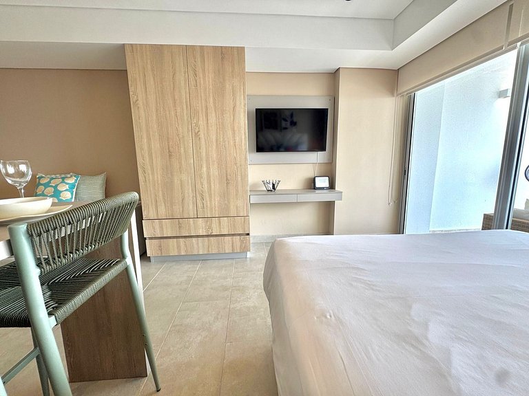 Suite Piso14 a 2 calles Aeropuerto Piscina CB1441