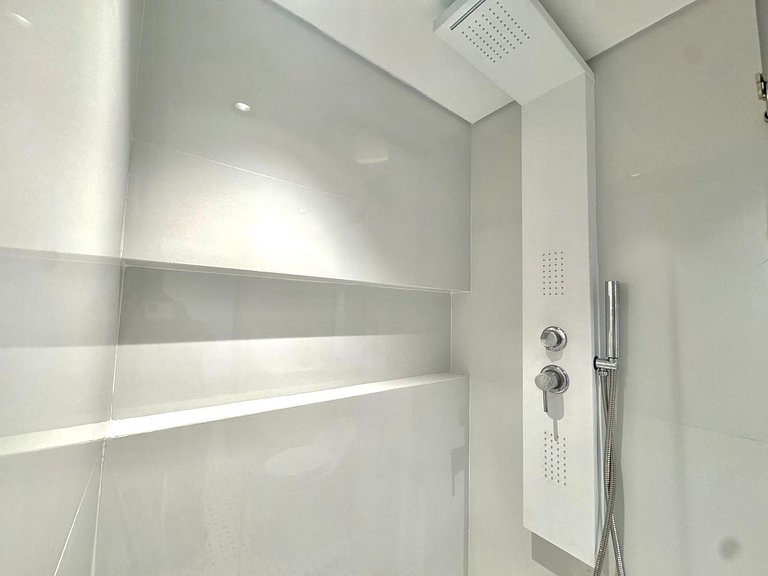 Suite Piso14 a 2 calles Aeropuerto Piscina CB1441