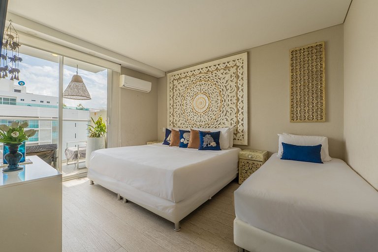 Lujoso, vista y jacuzzi privado 2BD MQ1206