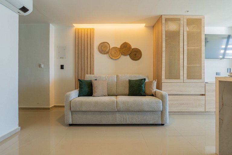 CB1526 | Suite tropical piso 15 frente al mar