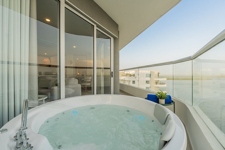 OC1605 Vista Increible Jacuzzi Priv Cielo MarRelax