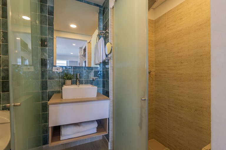 CB1044 | Moderna-Comoda Suite Vista Increible