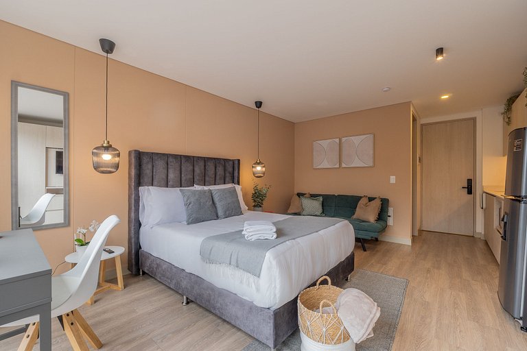 Junto a Corferias | Embajada USA y Aeropuerto QL