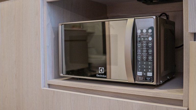 Junto a Corferias | Embajada USA y Aeropuerto QL