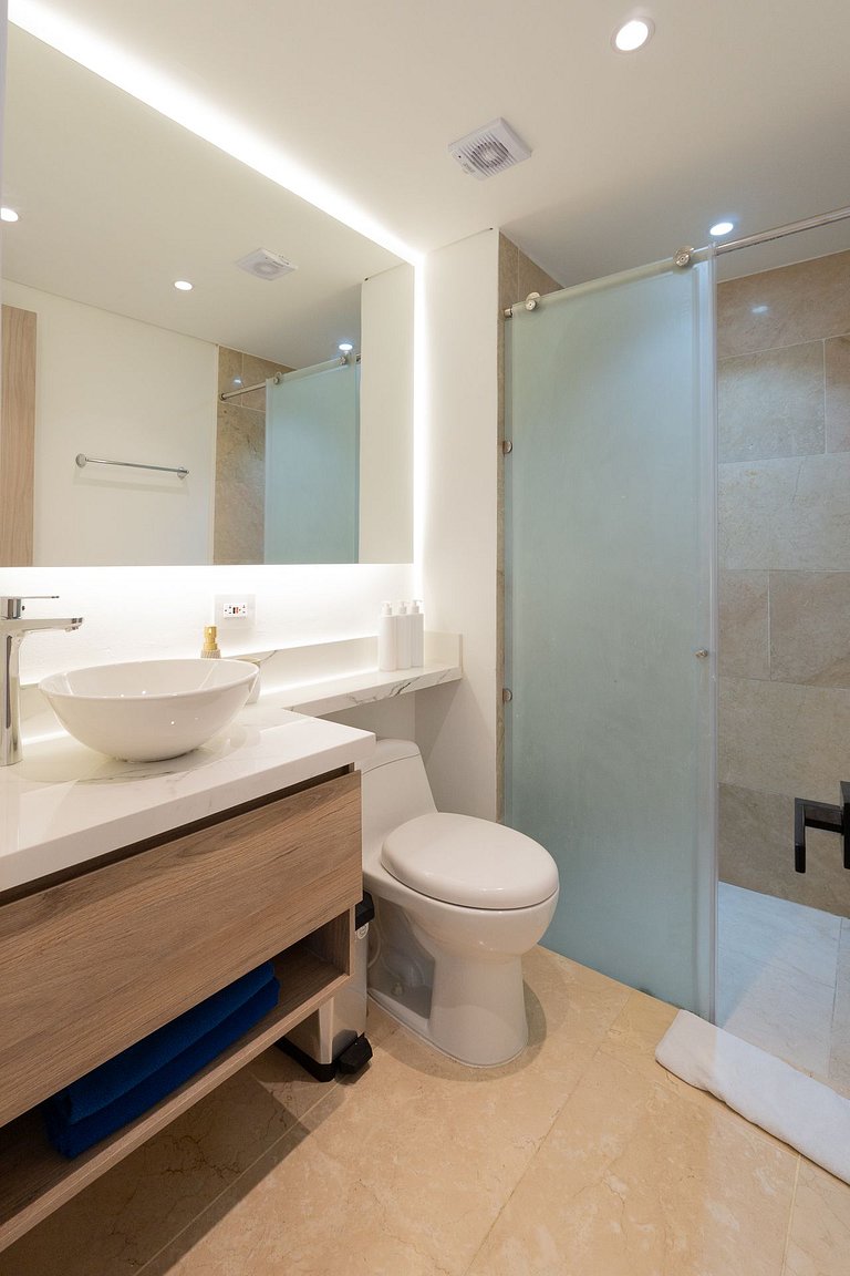 Increíble vista + terraza | Cerca aeropuerto 1030