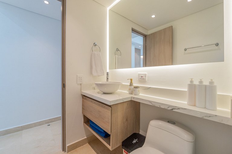 Increíble vista + terraza | Cerca aeropuerto 1030