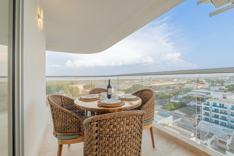 Increíble vista + terraza | Cerca aeropuerto 1030