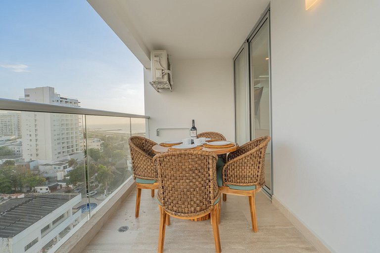 Increíble vista + terraza | Cerca aeropuerto 1030