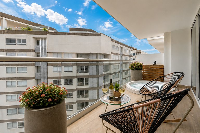 Jacuzzi Priv Rooftop Piscina Bar y Relax DQ1411