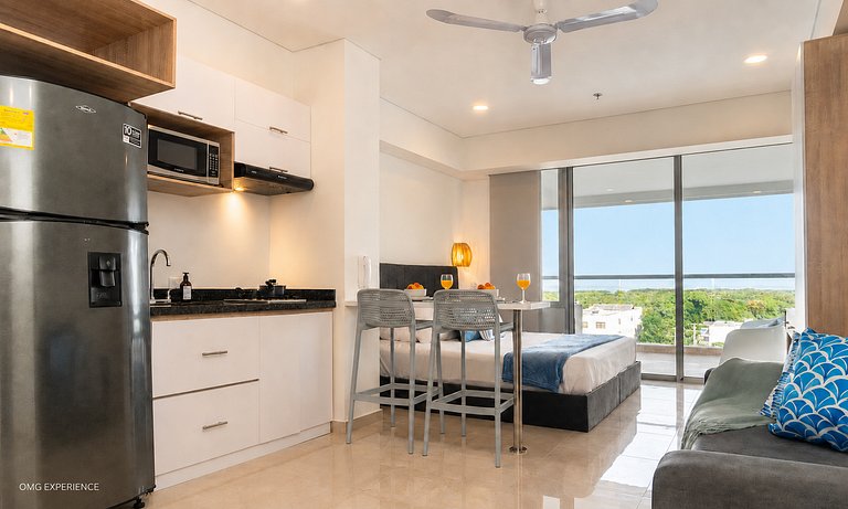 Suite Cama King | Balcón + Piscina | CB634
