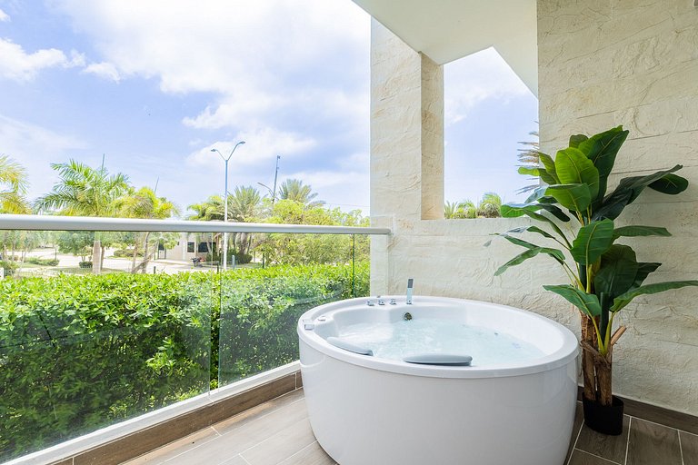 Jacuzzi Priv Camas King Bahía Kristal Privé BP1-1O