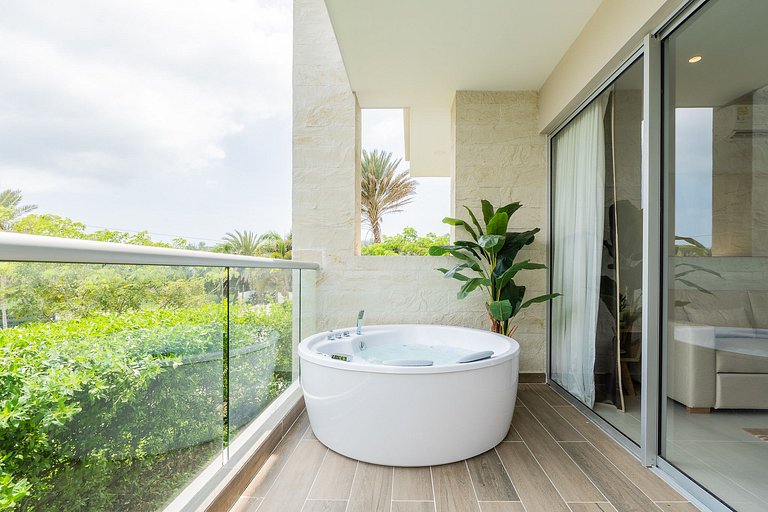 Jacuzzi Priv Camas King Bahía Kristal Privé BP1-1O