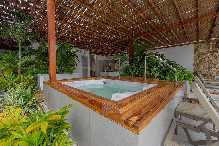 Jacuzzi Priv Camas King Bahía Kristal Privé BP1-1O