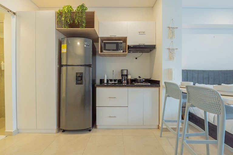 Suite Cama King | Balcón + Piscina | CB634
