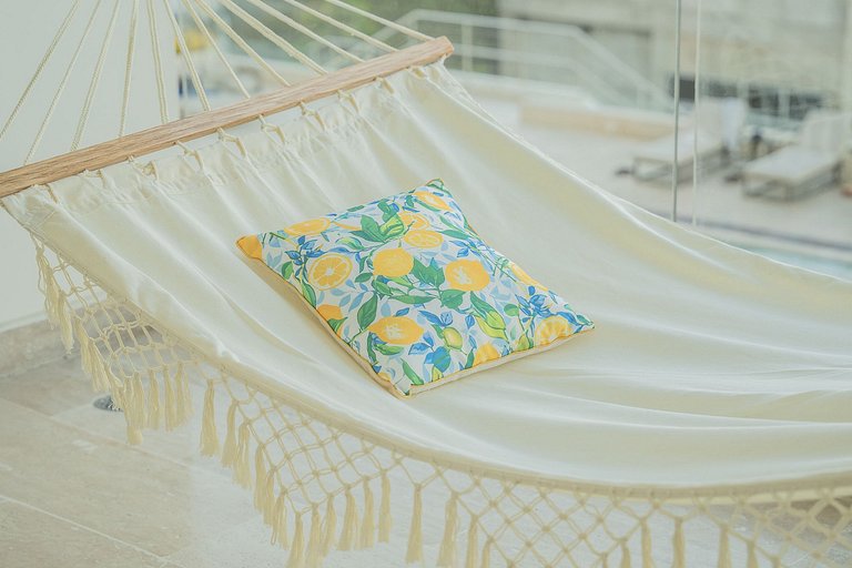 Suite Cama King | Balcón + Piscina | CB634