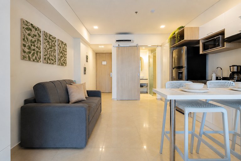 Suite Cama King | Balcón + Piscina | CB634