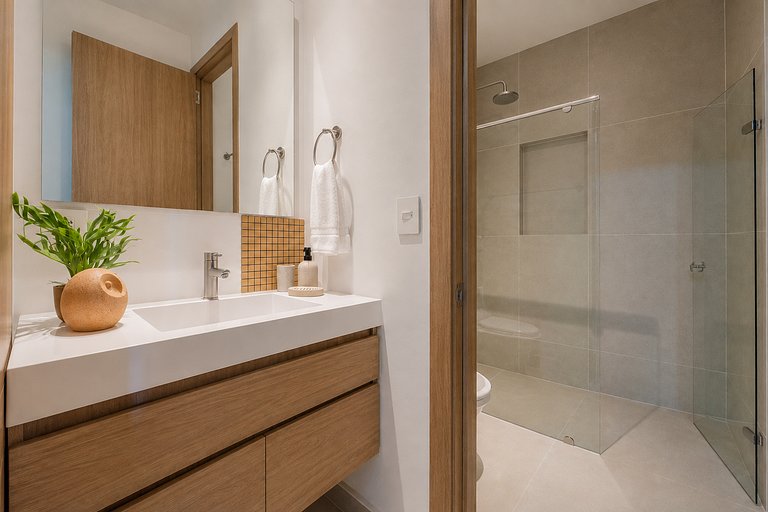 Jacuzzi Priv Camas King Bahía Kristal Privé BP1-1O