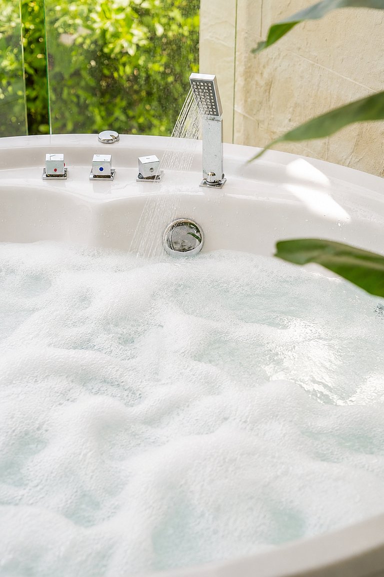 Jacuzzi Priv Camas King Bahía Kristal Privé BP1-1O